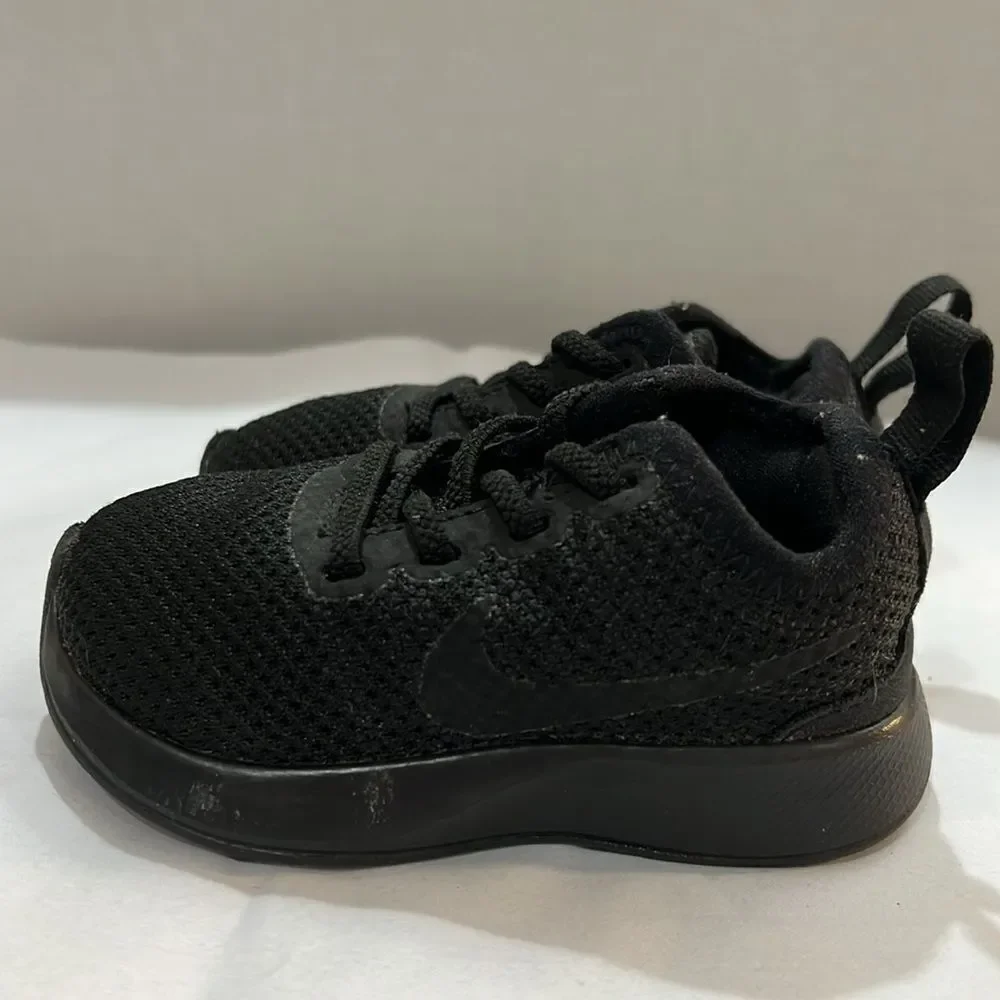 Nike Black pull on sneakers size 4C NWOT